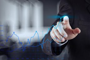 英美烟草电子烟需求增加 上调全年收入预测